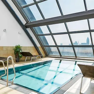 Radisson Blu Frankfurt Отель