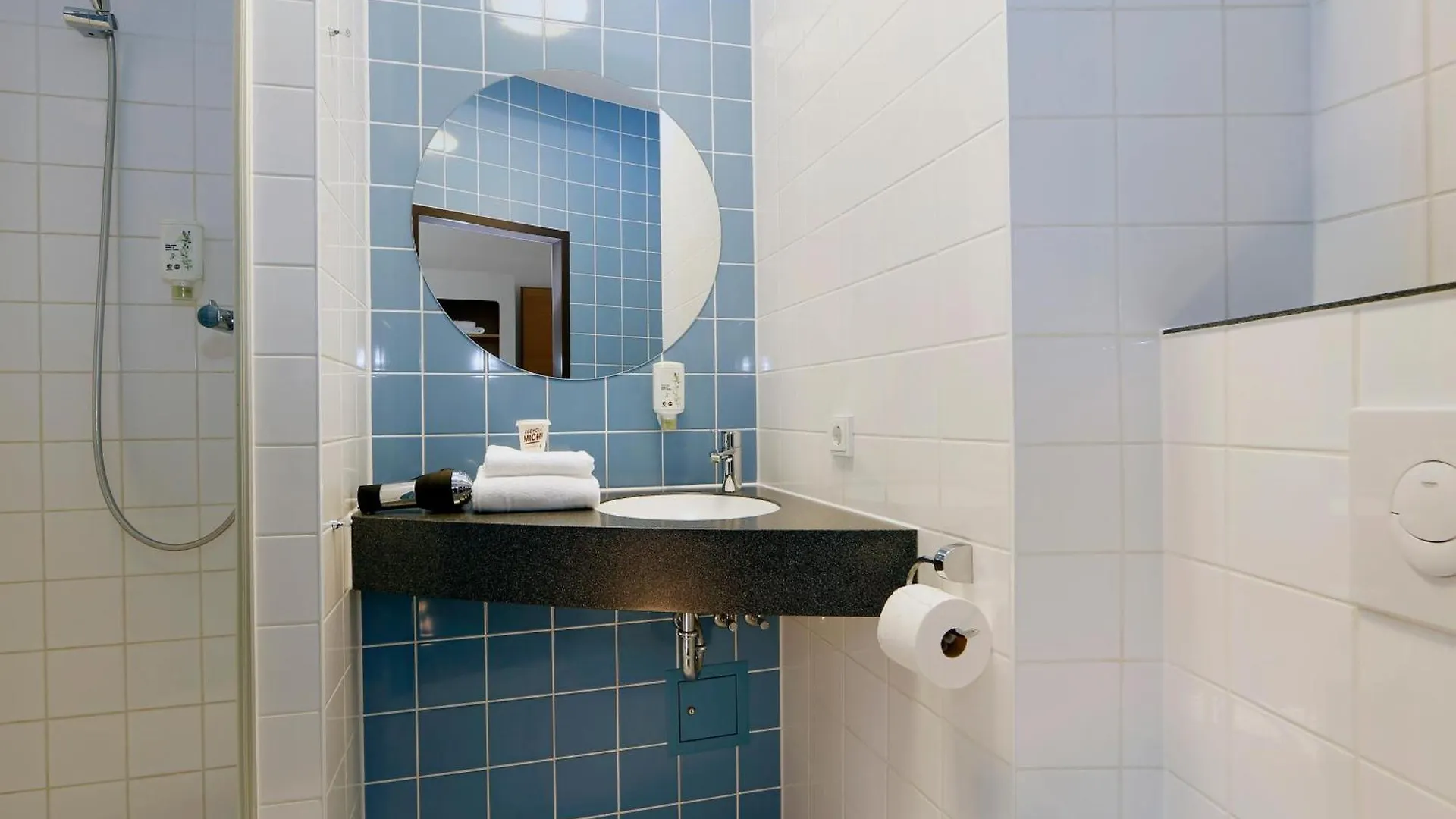 ***  B&B Hotel Berlin-Charlottenburg Germany